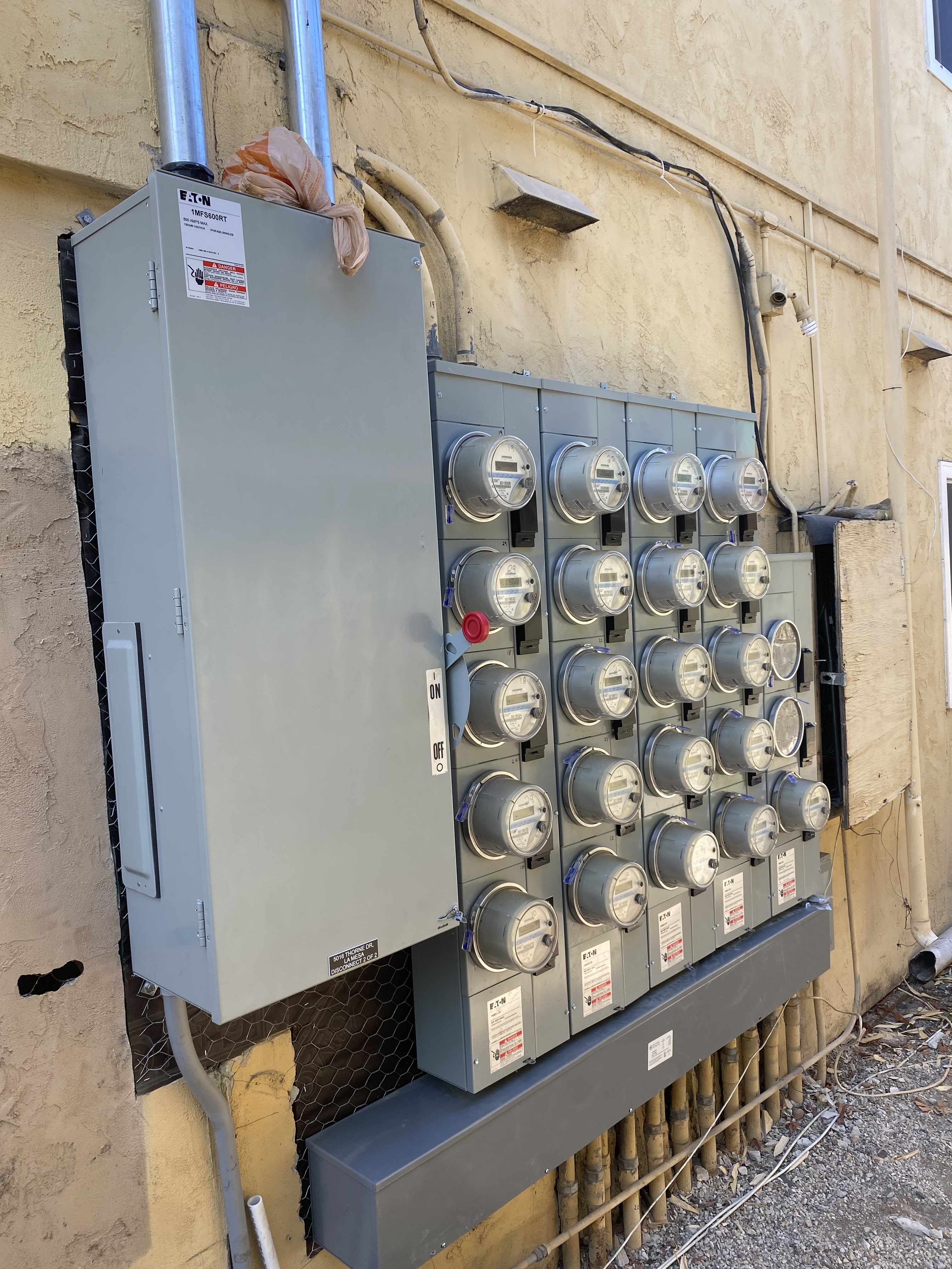 Service vehicles at the workshop